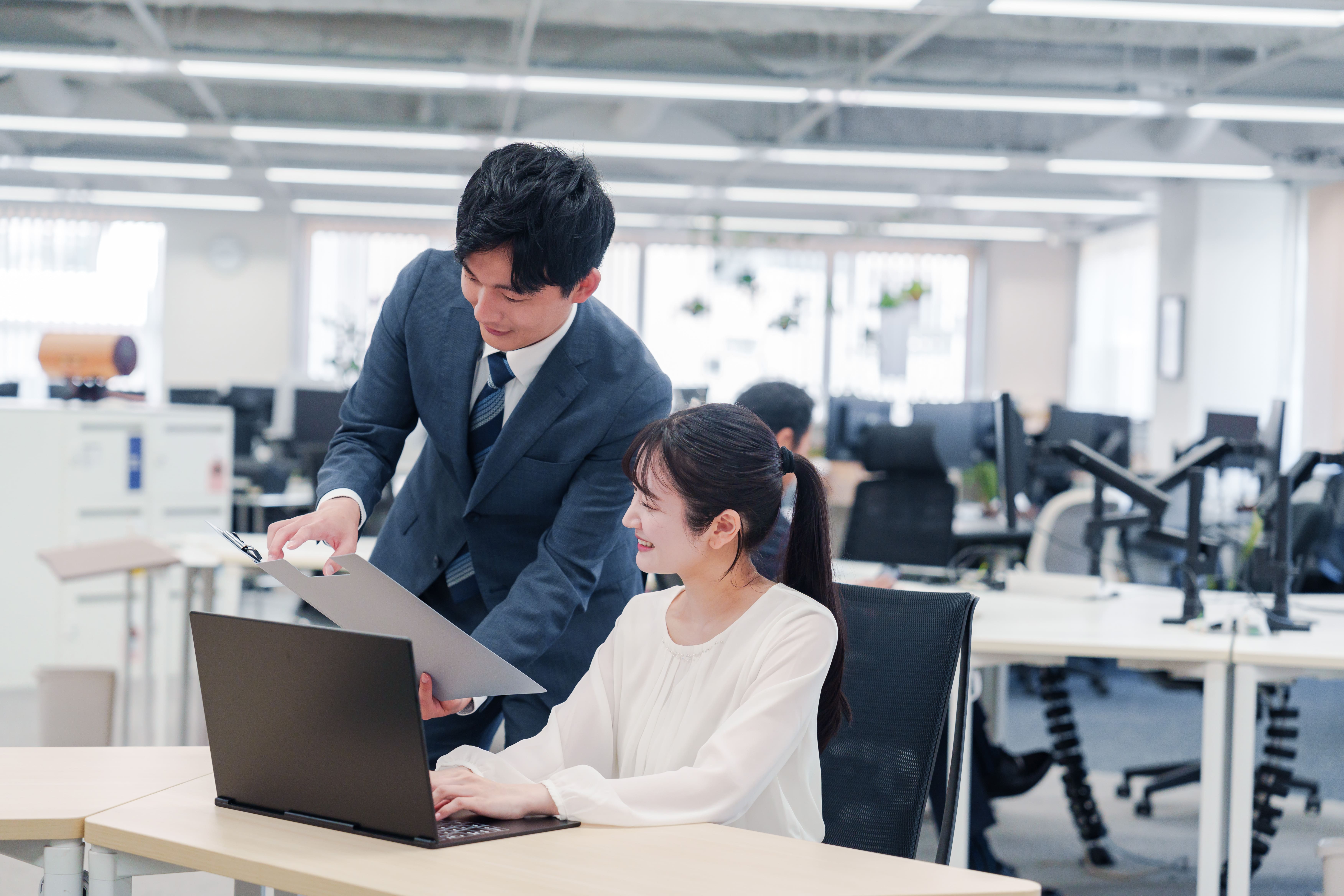 新しい調達・在庫管理サービスをご検討の方必見！活用事例や導入メリットがわかる無料資料をダウンロード